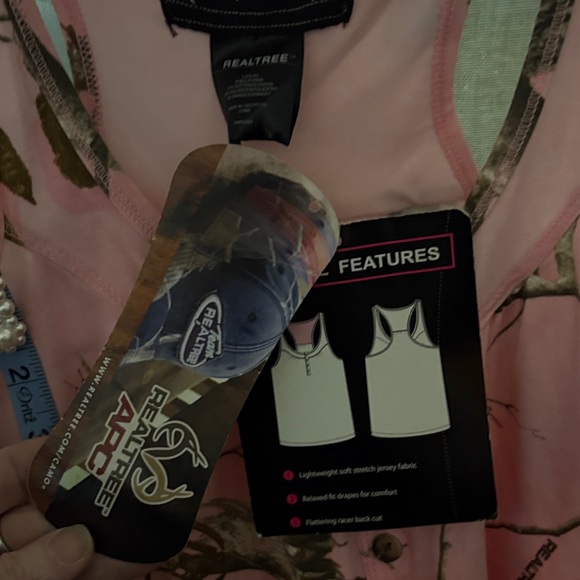 Realtree Pink Camo Tank Top - Picture 7 of 7